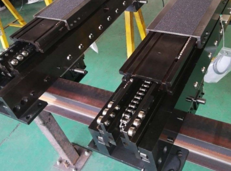 堆垛機(jī)伸縮貨叉